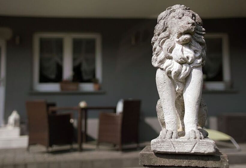 בית מלון כפרי Pension & Seminarhaus Haus Am Fluss