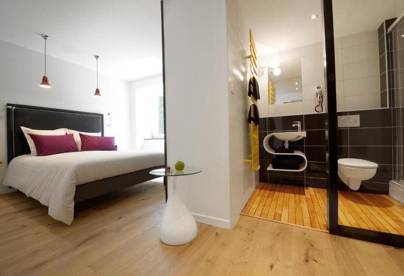 Отель La Bonne Auberge