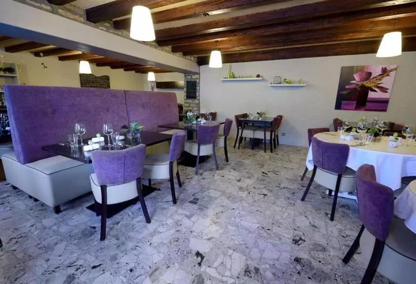 ホテル La Bonne Auberge