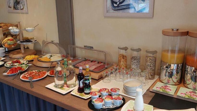 Отель Landhaus Berghof