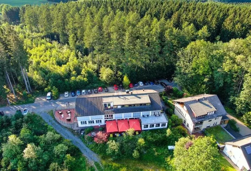 ホテル Landhaus Berghof