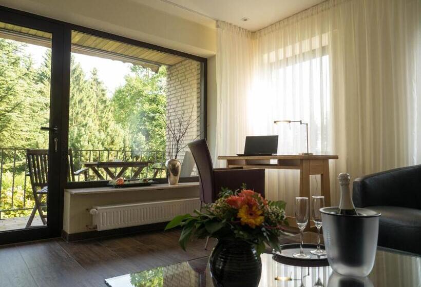 Отель Landhaus Berghof