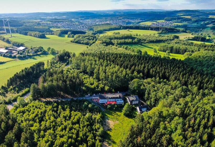 Отель Landhaus Berghof