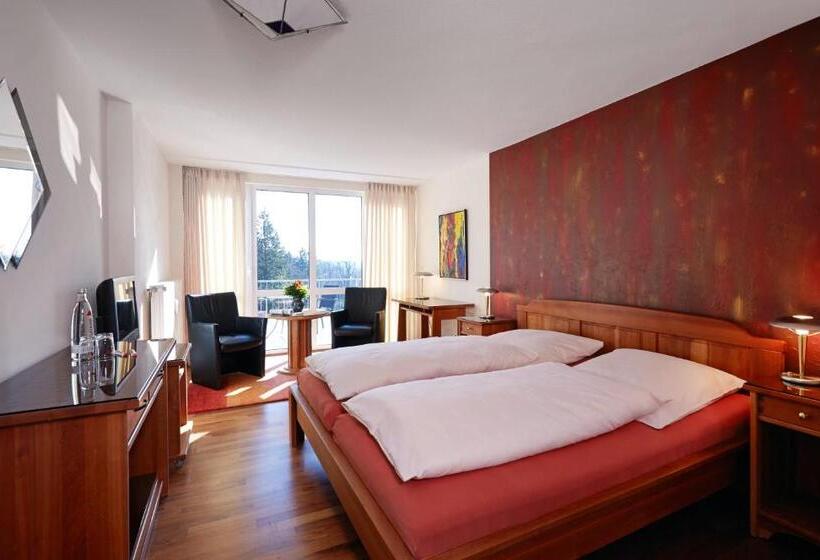 Отель Landhaus Berghof