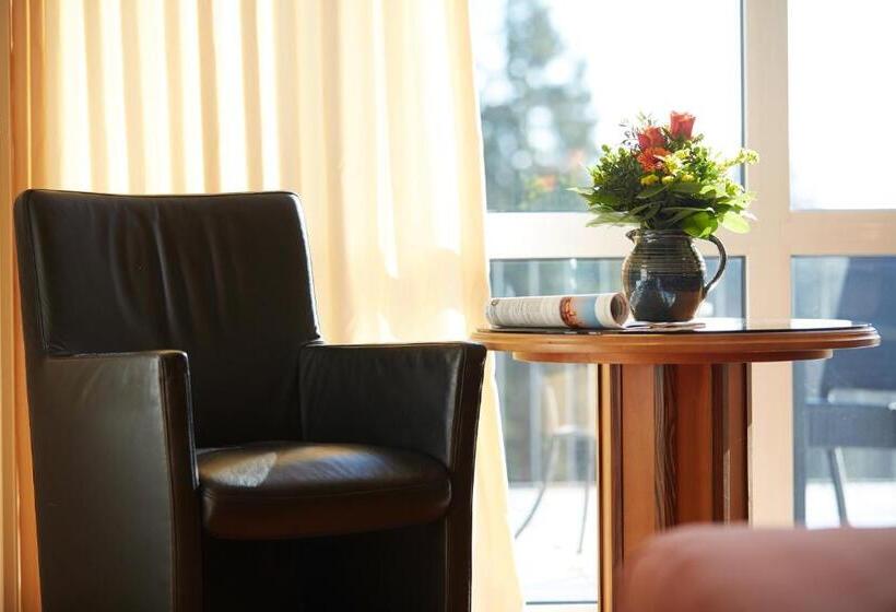 Отель Landhaus Berghof