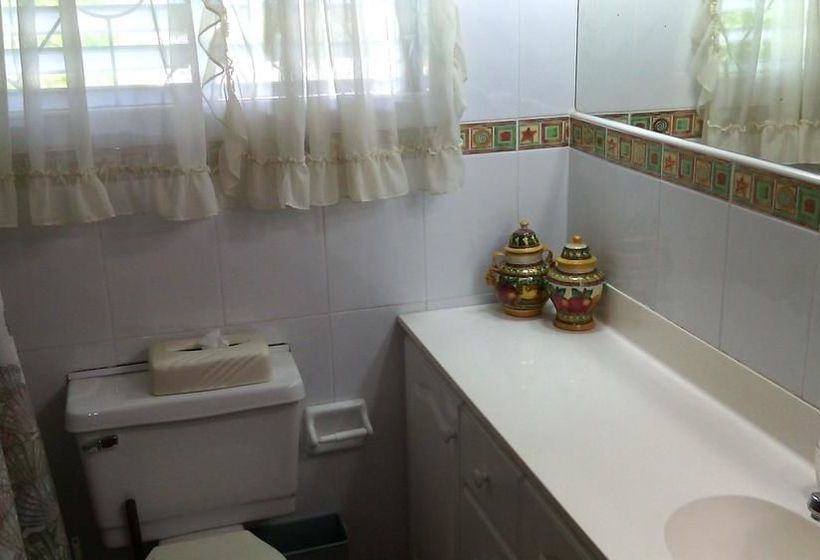 هتل Morris Apartments