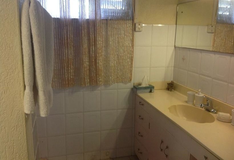 هتل Morris Apartments