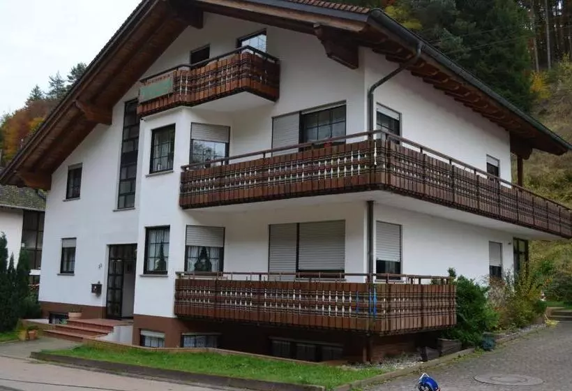 Hotelli Restaurant Waldschlössel