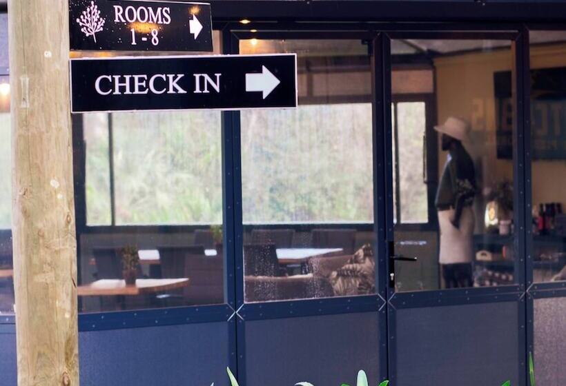 Silver Forest Boutique Hotel And Spa