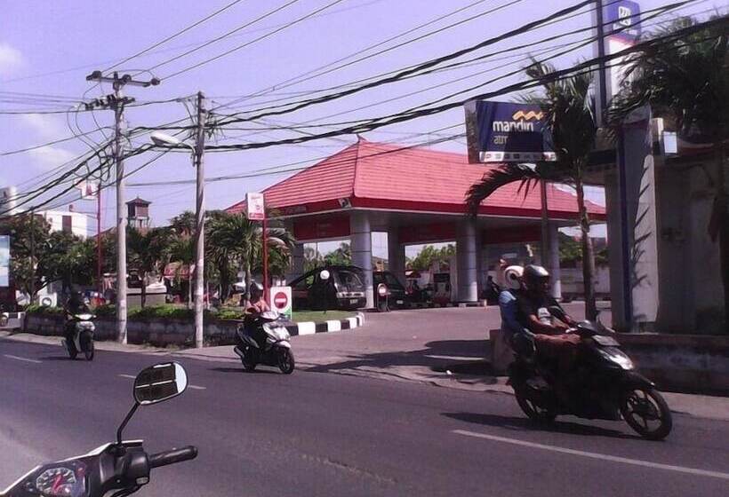 هتل Ulun Suwi Guesthouse