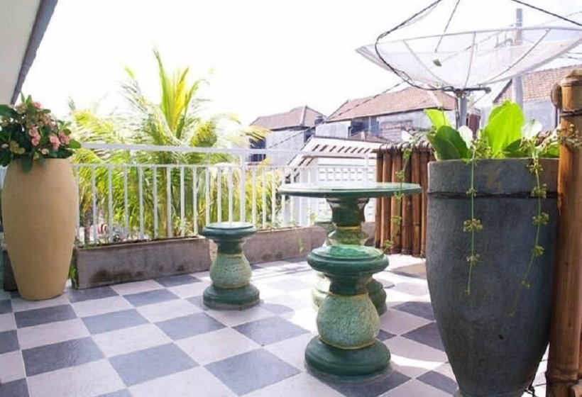 هتل Ulun Suwi Guesthouse