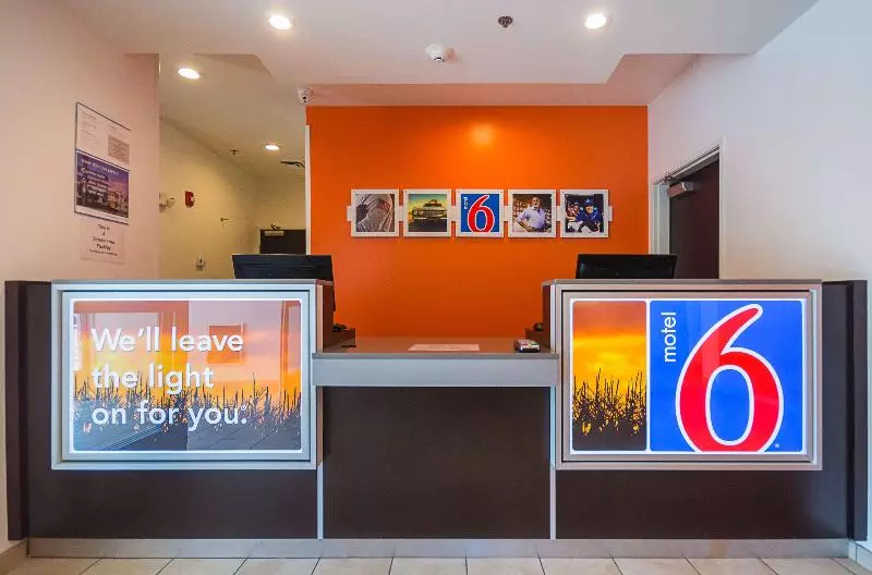 Motel 6south Bend, In  Mishawaka