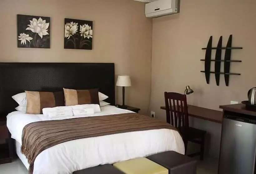 ペンション Ezulwini Guest House