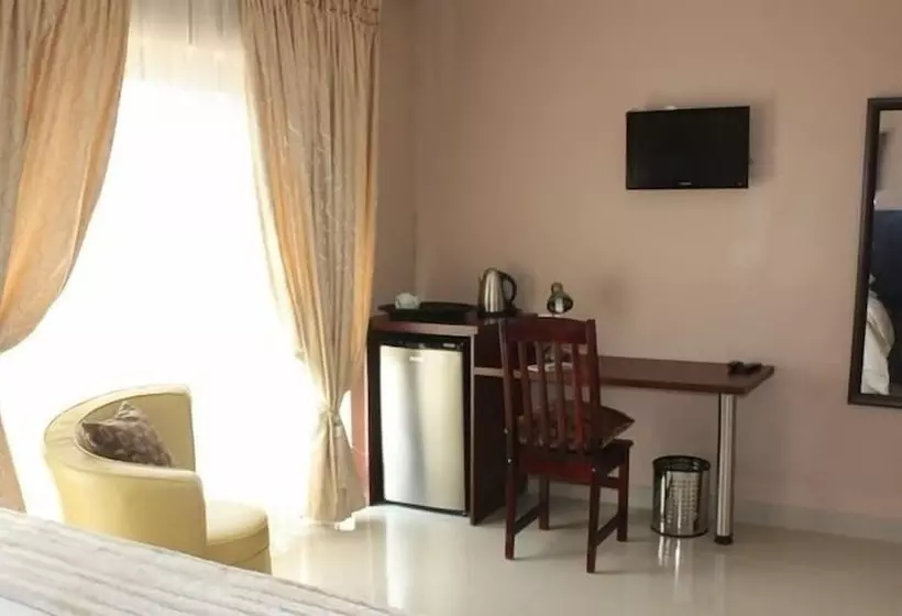 ペンション Ezulwini Guest House