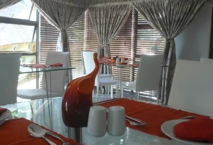 פנסיון Ezulwini Guest House