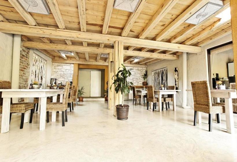 Пансион Rustika Guest Lodge