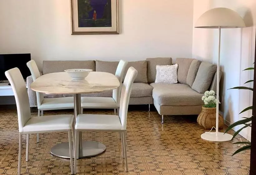 Residence Oasi