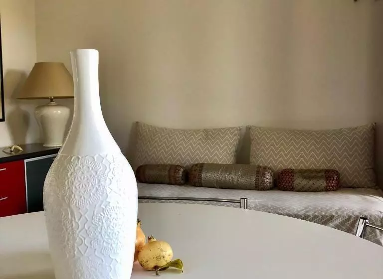 Residence Oasi