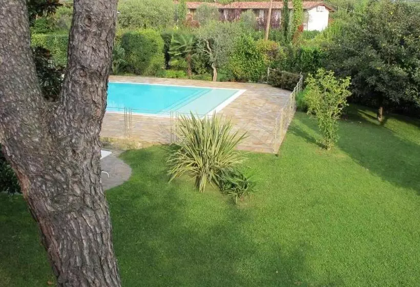 Residence Oasi