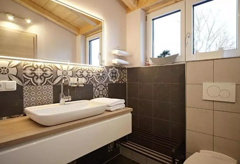 Vintage Hotel Charivari  Sommer Hörnerbahnen Kostenlos Mit Restaurant