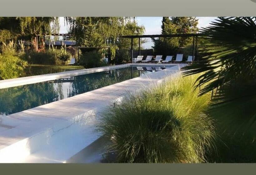 Общежитие Finca La Puebla