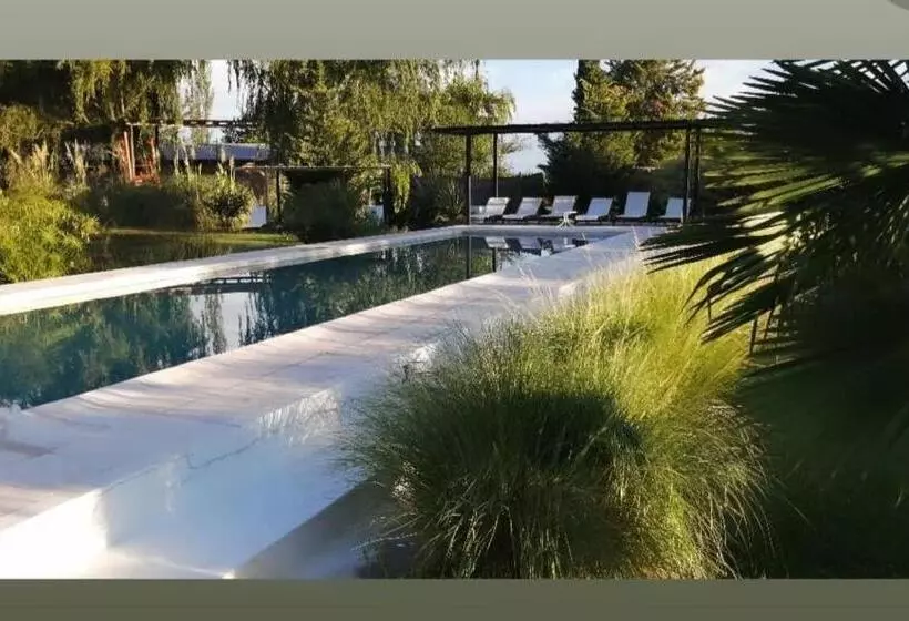 ユースホステル Finca La Puebla