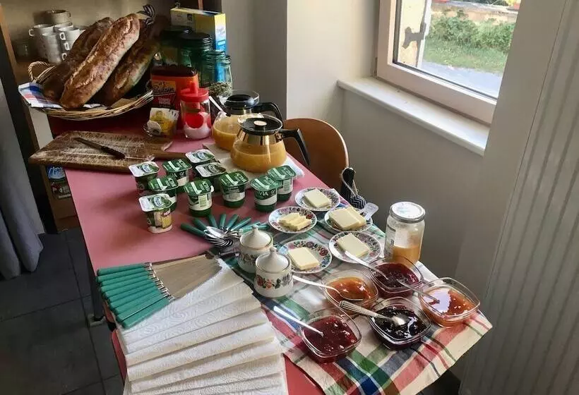 Retkeilymaja Roue D Escampette Gîte D étape Et De Séjour