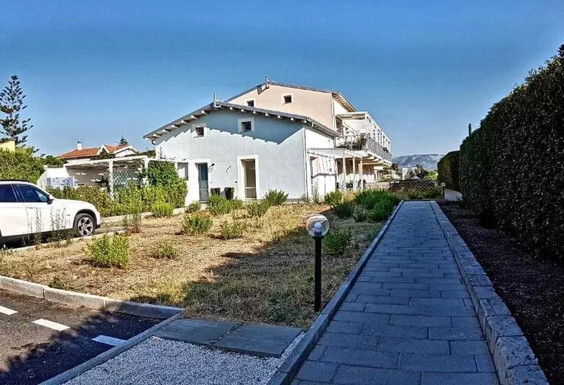 Asinaro Residence   Fronte Mare