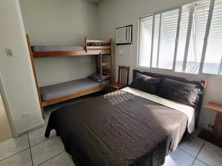 Guarujá Praia Hotel Econômico