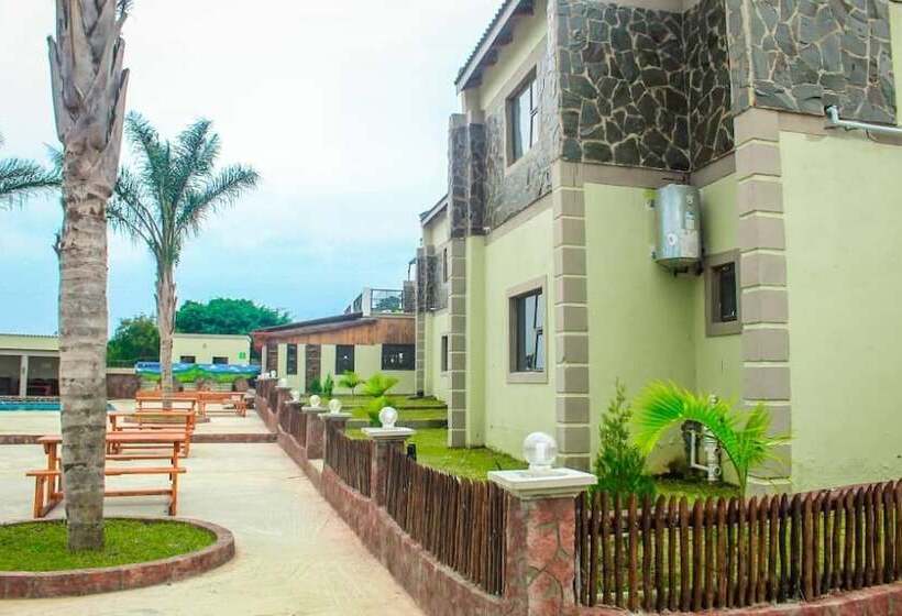 هتل Elawini Lodge In Eswatini