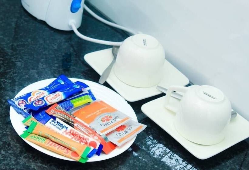 هتل Elawini Lodge In Eswatini