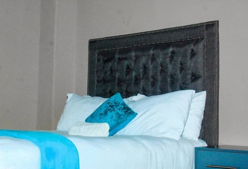 هتل Elawini Lodge In Eswatini