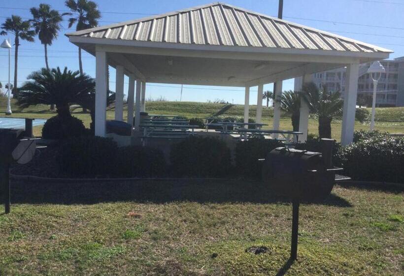 בית מלון כפרי Holiday Inn Club Vacation Galveston Seaside Resort