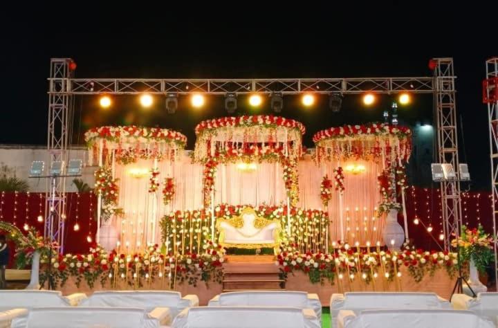 فندق Mangalam Inn