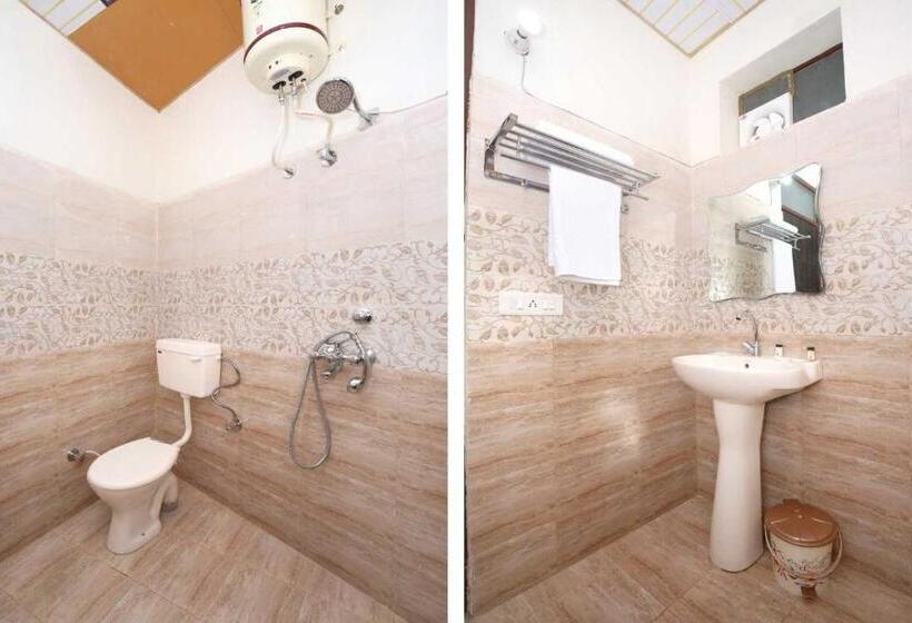 호텔 Oyo Flagship Sea Land Lodging & Restuarant