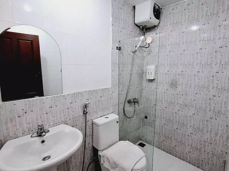 هتل Sinakhone Vientiane