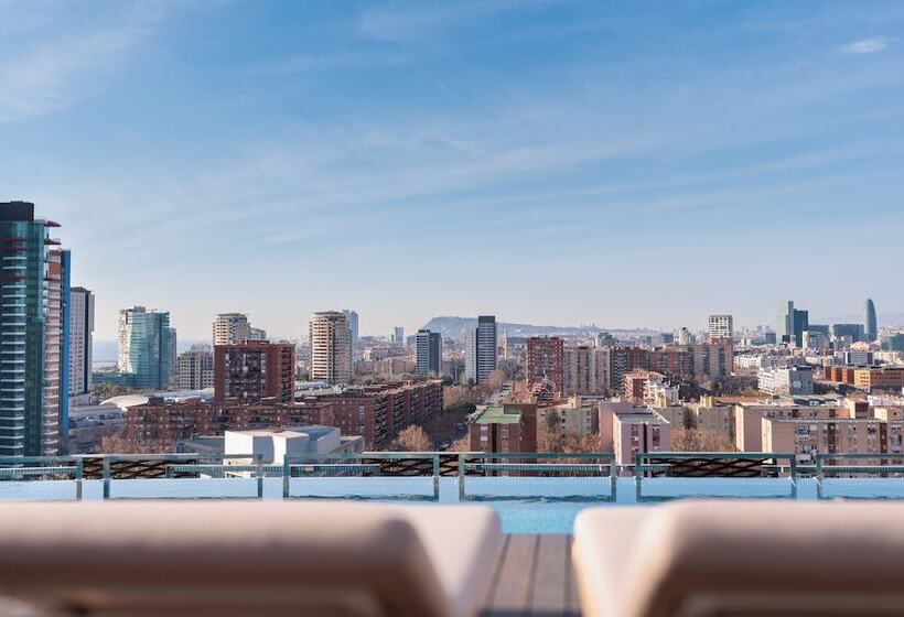 هتل Tembo Barcelona