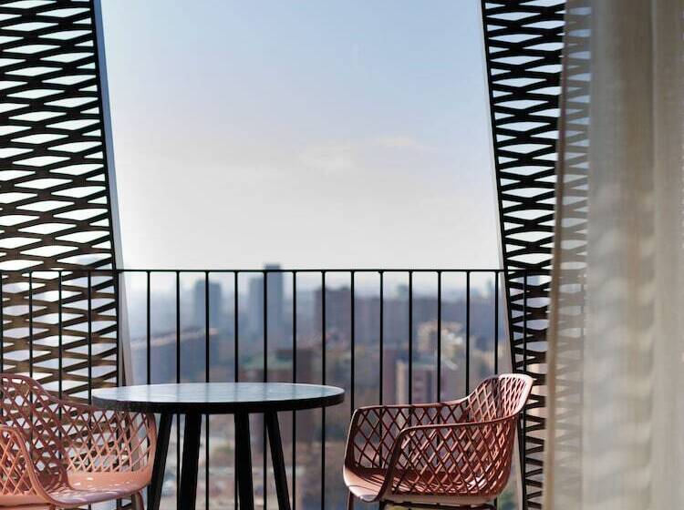 هتل Tembo Barcelona