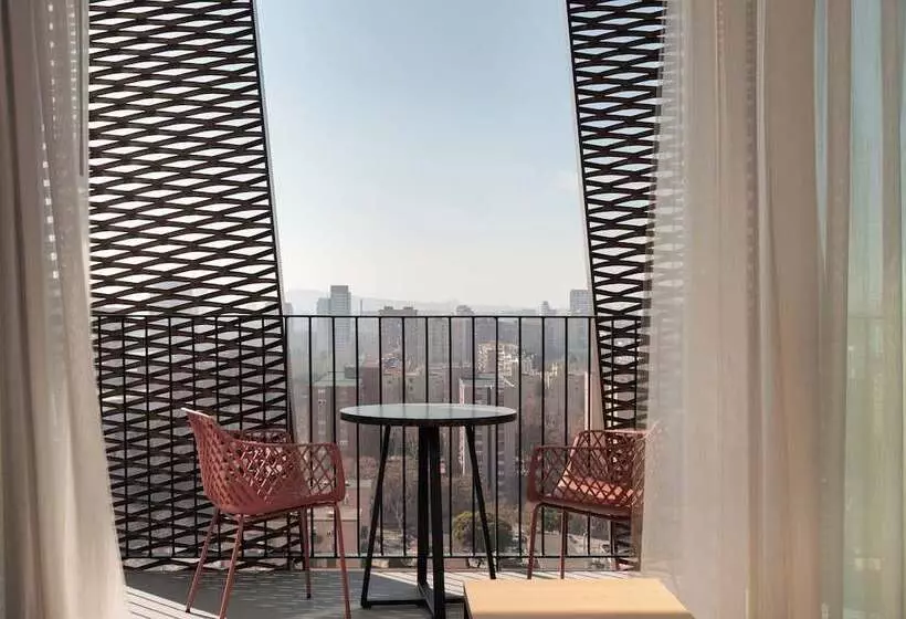 هتل Tembo Barcelona