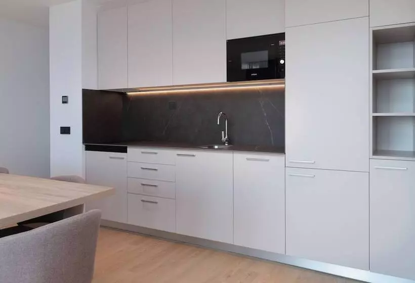 هتل Tembo Barcelona