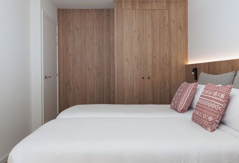 هتل Tembo Barcelona