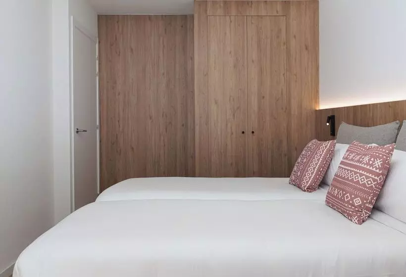 هتل Tembo Barcelona