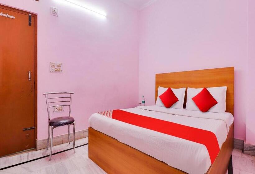 هتل Yug Residency