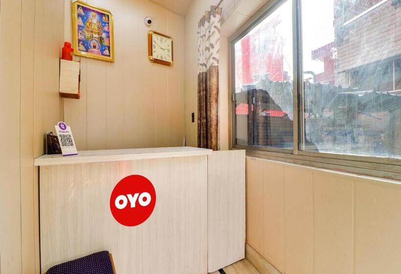 هتل Yug Residency