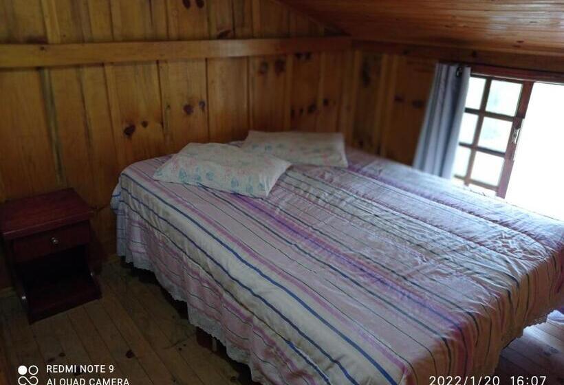 پانسیون Casa Inteira Com Piscina