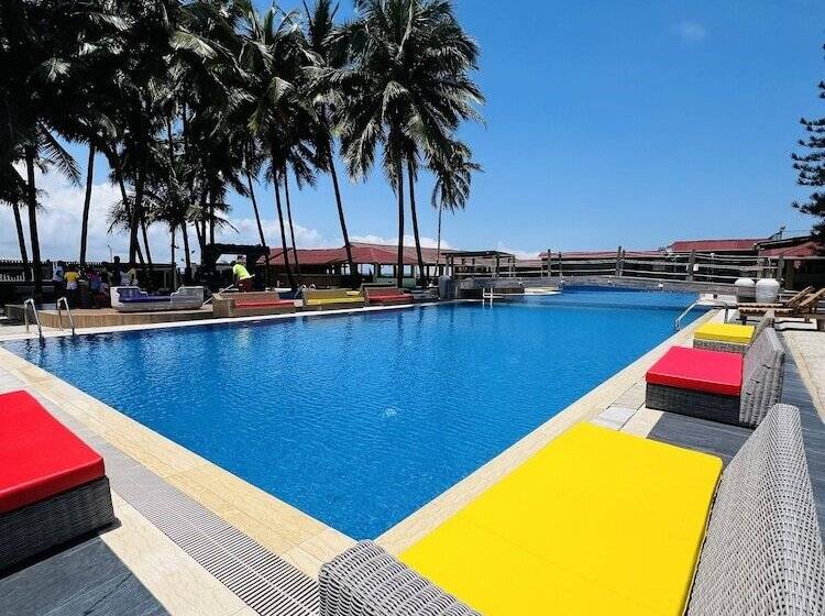 پانسیون Ocean Drive Beach Resort