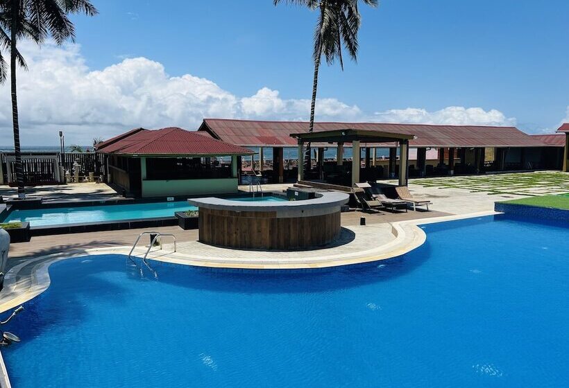 پانسیون Ocean Drive Beach Resort