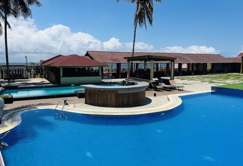 پانسیون Ocean Drive Beach Resort