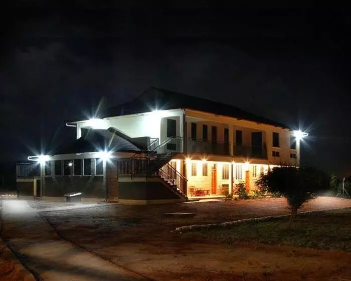 پانسیون Voi Lutheran Guesthouse