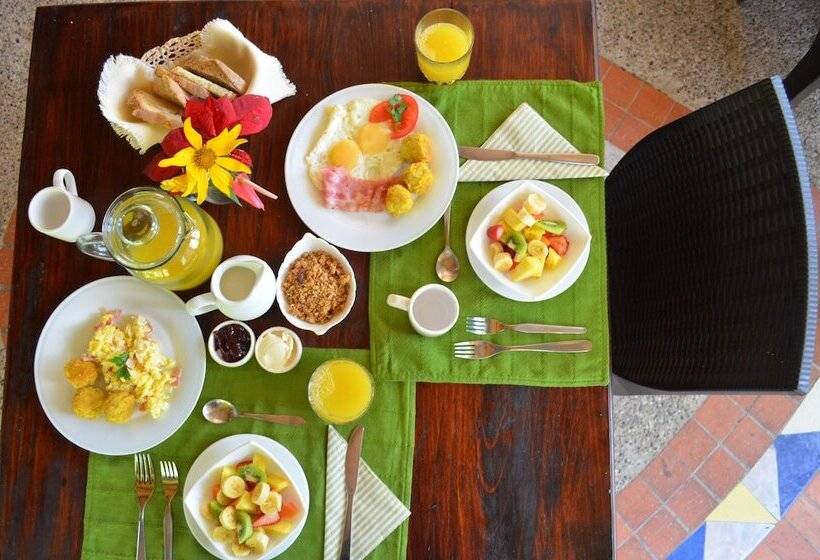 Hotel Sacha Urco Lodge Y Bosque Protector